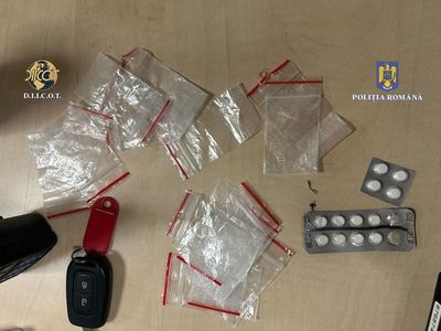 Tudor Duma, zis „Maru”, arestat în cazul morţii unui tânăr de 20 de ani care s-a drogat în garajul locuinţei sale, a fost trimis în judecată alături de femeia care i-a vândut victimei comprimate de metadonă