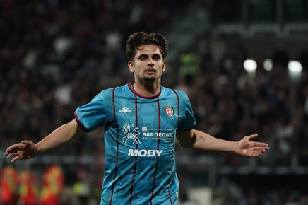 Răzvan Marin e ca şi plecat de la Cagliari! Internaţionalul român poate semna cu alt club din Serie A